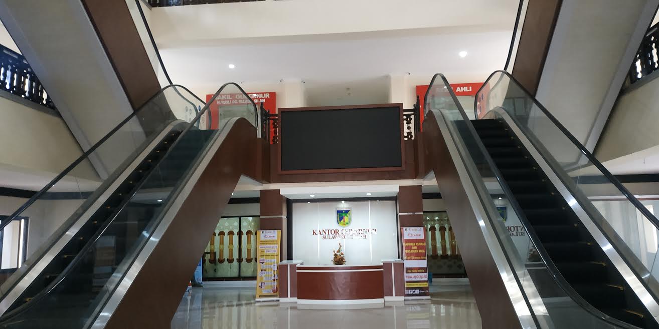 kantor-gubernur-sulteng.jpg