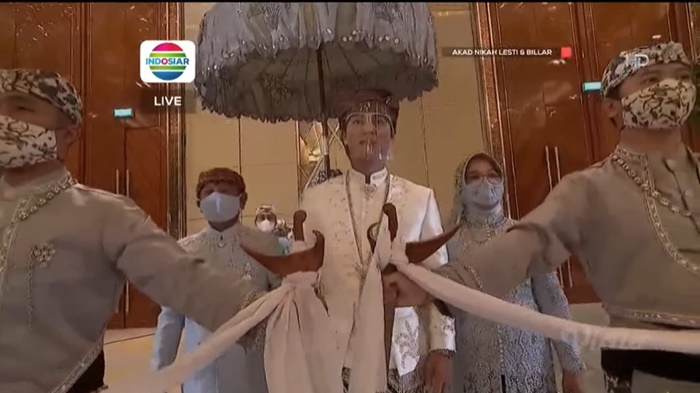 Detik-detik Rangkaian Prosesi Akad Nikah Rizky Billar & Lesti Kejora:Kedatangan Keluarga Hingga Akad