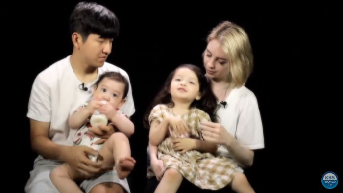 Selamat! Na Eun - Gun Hoo 'The Return of Superman' Punya Adik Baru!