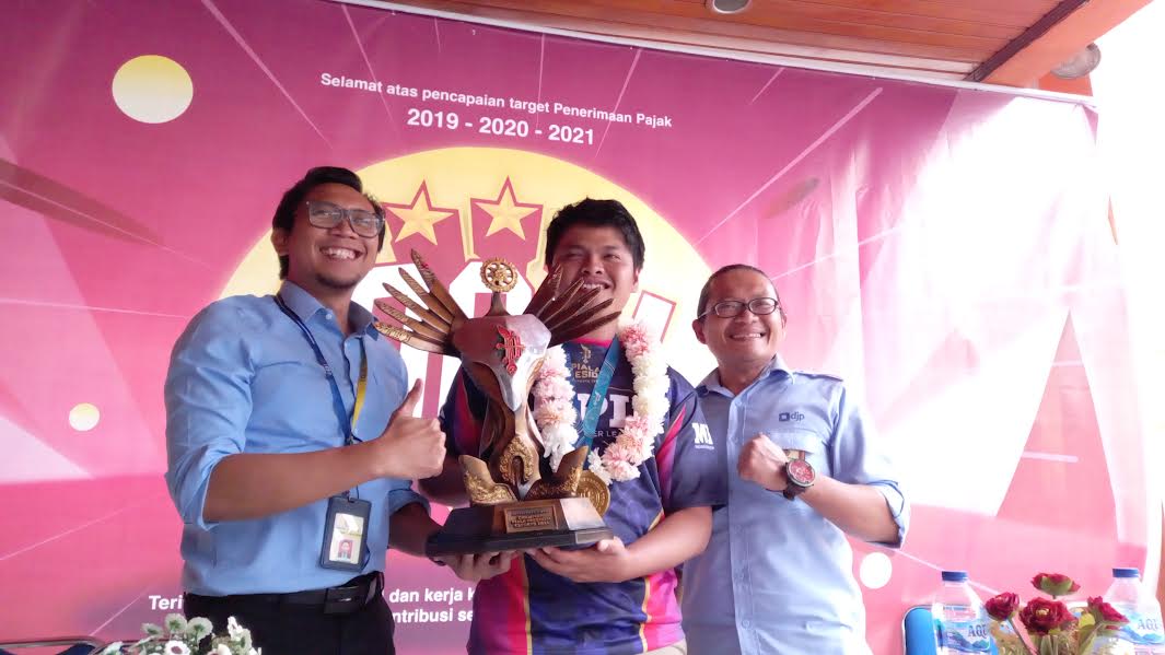 Pegawai KPP Pratama Palu Raih Juara Pertama Speed Chess MPL Piala Presiden Esports