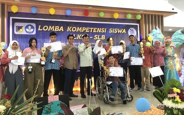 lomba-slb260879.jpg