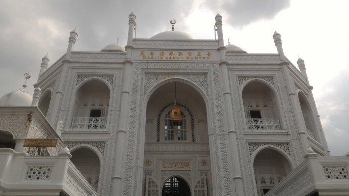 masjid-ramlie-musofa.jpg
