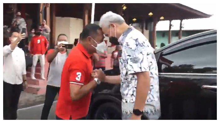 Tak Pernah Nyambung, Ganjar Pranowo Salam Adu Banteng dengan FX Hadi Rudyatmo