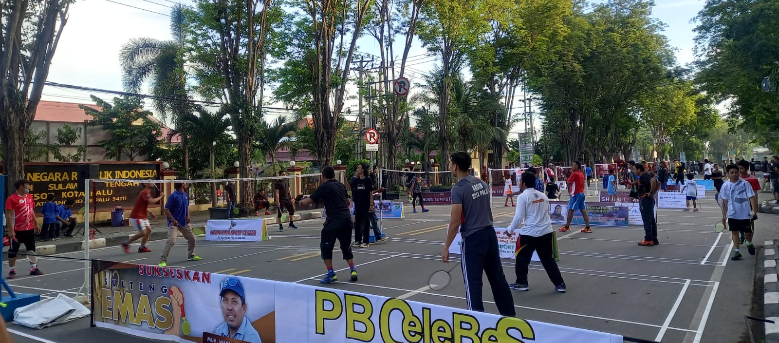 Pengurus PBSI Sulteng Dilantik, 20 Lapangan Bulutangkis Berdiri di Depan Kantor Gubernur