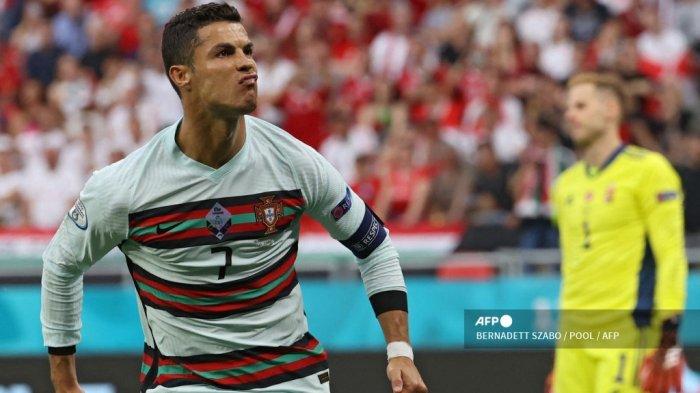 penyerang-portugal-cristiano-ronaldo-melakukan-selebrasi.jpg