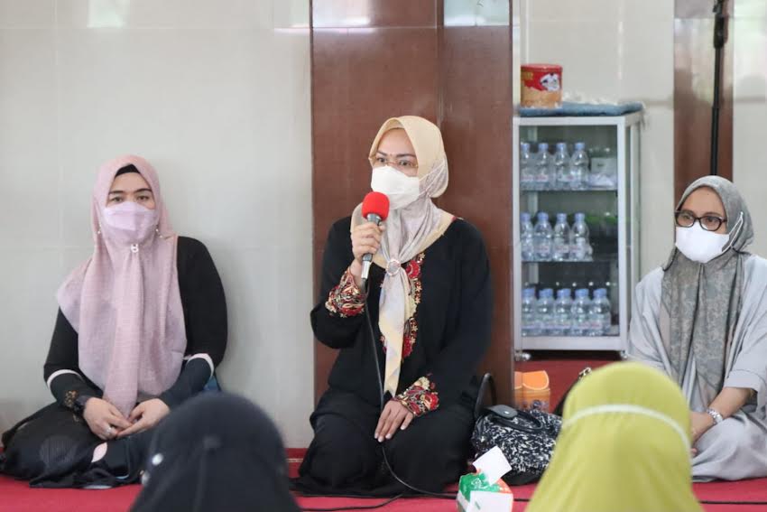 Diah Puspita Apresiasi Pengajian Bulanan PKK Palu Selatan