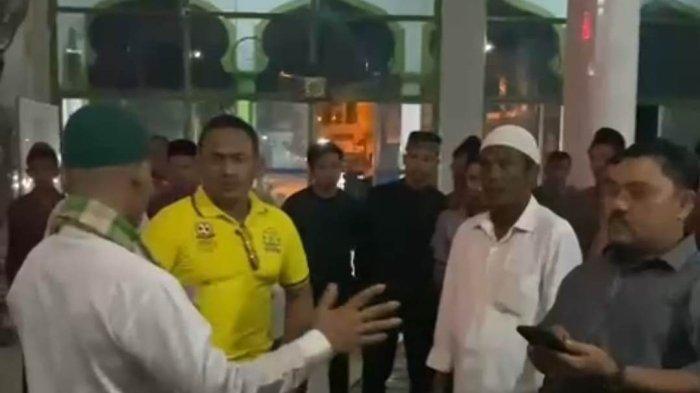 pria-mengaku-imam-mahdi.jpg