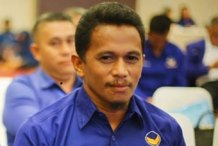rusdin-sinaling-bangkep.jpg