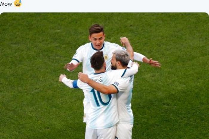 sergio-aguero-merayakan-golnya-bersama-lionel-messi-dan-paulo-dybala.jpg