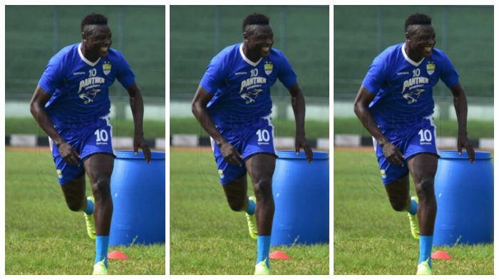 striker-andalan-ezechiel-ndouassel-masuk-dalam-daftar-pemain-yang-diboyong-ke-malang.jpg