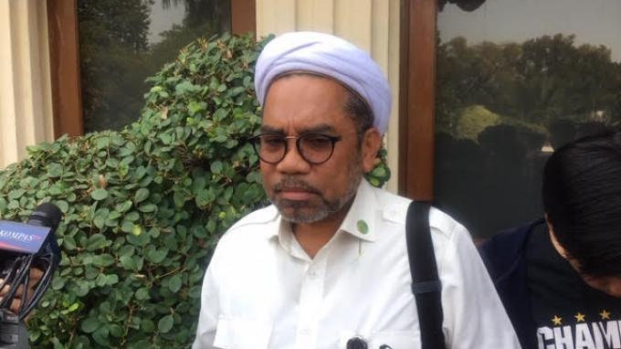 tenaga-ahli-utama-kedeputian-iv-kantor-staf-presiden-ali-mochtar-ngabalin.jpg