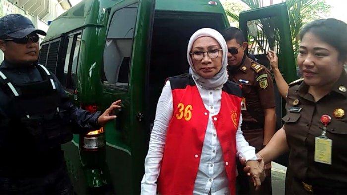 terdakwa-kasus-dugaan-penyebaran-berita-bohong-ratna-sarumpaet-tiba-di-pn-jakarta-selatan.jpg