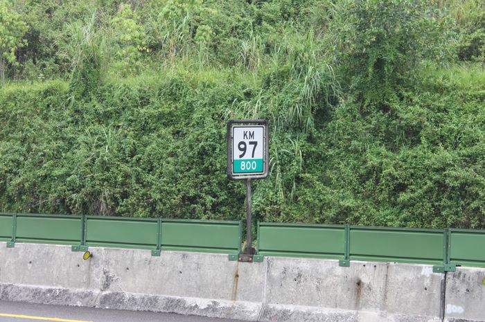 tol-cipularang-km-90-100.jpg