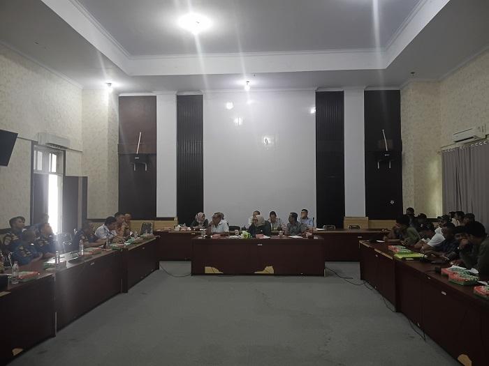 TKBM Teluk Lalong Minta Dua Kapal Peti Kemas Bongkar Muat di Pelabuhan Luwuk