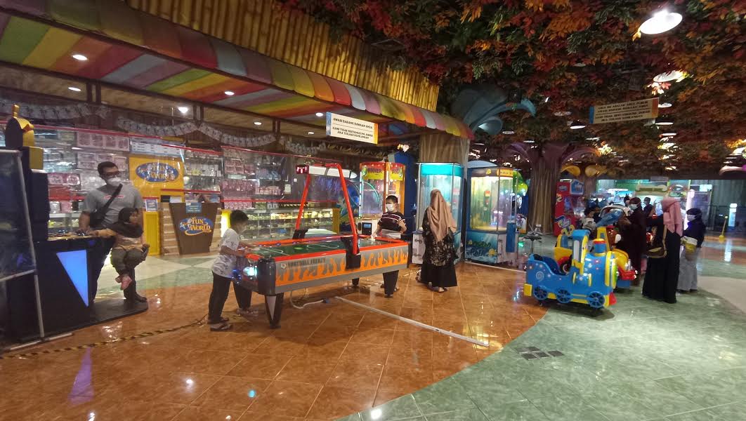 wahana-permainan-palu-grand-mall.jpg