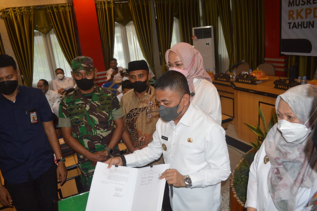 Hadianto Dorong OPD Maksimalkan Setiap Potensi, Untuk Capai Target Program Palu Mantap Bergerak