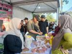 Warga Serbu Gerakan Pangan Murah di Festival Temu Lempeng Desa Siweli Donggala