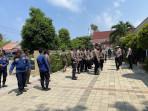 Aparat-Gabungan-Siaga-Hadapi-Aksi-Demonstrasi-GRD-di-Kantor-Dinas-Pendidikan-Morowali.jpg