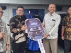 BRI-Parigi-Moutong-Serahkan-Hadiah-Panen-Simpedes-Tahap-II-Satu-Unit-Mobil-Jadi-Hadiah-Utama.jpg