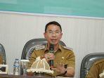 Bupati-Sigi-Mohamad-Irwan-memimpin-Rapat-Koordinasids.jpg