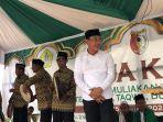 Bupati-Sigi-Mohamad-Irwan-menghadiri-kegiatan-puncak-Haul-Pua-Kali-Ke-37-di-haman-Md.jpg