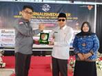 Bupati-Touna-dan-PJS-Sulteng.jpg