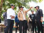 Gubernur-Sulawesi-Tengah-Anwar-Hafid-didampingi-Ketua-TP-PKK-Sulteng-Sry-Nirwanti.jpg