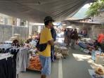 Pasar Kamisan Pewunu di Sigi, Ramai Diburu Warga Harga Beras hingga Ayam Potong Masih Stabil
