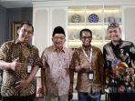 Jusuf-Kalla-CEO-Tribun-Network-Dahlan-Dahi-dan-Direktur-Pemberitaan-Tribun-Network-Febby-Mahendra.jpg