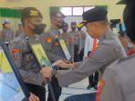 Kapolres-Bangkep-AKBP-Bambang-Herkamto-memimpin-langsung-upacd.jpg