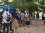 Menjelang-Hari-Raya-Idulfitri-1444-H-warga-Kota-Palu-d.jpg