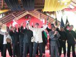 Menkumham-Dianugerahi-Gelar-Sinatria-Pinayungan-dari-Boma-Sunda-Jawa-Barat.jpg