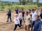 Menteri-Transmigrasi-Tinjau-Lahan-Rencana-Pembangunan-Mes-Patriot-di-Sigi.jpg