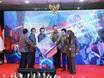 OJK-DORONG-GUNAKAN-AI-2025.jpg