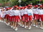 Penampilan-peserta-lomba-gerak-jalan-tingkat-SD-dalam-raf.jpg