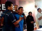Perong-alias-Pegi-Setiawan-saat-jumpa-pers-di-Polda.jpg
