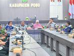 Pjs-Gubernur-Sulawesi-Tengah-Dra-Novalina-didampingi-Kaban-Kesd.jpg