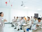 Program-Bahasa-IndonesiaMandarin-di-IMIP-Jembatani-Komunikasi-Tenaga-Kerja-Indonesia-dan-Tiongkok.jpg
