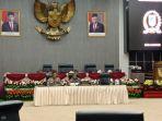 Suasana-Rapat-Dengar-Pendapat-di-DPRD-Provinsi-Terkai.jpg