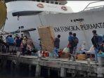 Suasana-di-Pelabuhan-Rakyat-Luwuk-Kabupaten-Band.jpg