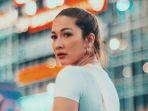 artis-andrea-dian.jpg