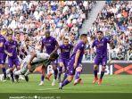 bek-kiri-juventus-alex-sandro-mencetak-gol-dalam-laga-melawan-fiorentina.jpg