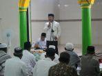 bupati-banggai-amirudin-tamoreka-saat-safari-ramadan-di-kampung-h.jpg