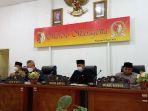 bupati-sigi-mohamad-irwan-lapatta-kiri-saat-bersama-pd.jpg