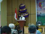 bupati-sigi-mohamad-irwan-memberikan-sambutan-dalam-rakor.jpg