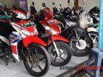 deretan-motor-bekas-yang-dipajang-di-salah-satu-diler-kawasan-jatibening-jakarta-timur.jpg