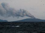 gunung-anak-krakatau-erupsi.jpg