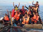kaki-kanan-sempat-dicaplok-ikan-diduga-ikan-hiu-jumat-29112019.jpg
