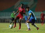 laga-uji-coba-antara-timnas-indonesia-melawan-persika-karawang.jpg