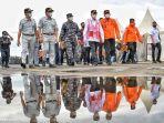 menhub-bersama-panglima-tni-tinjau-titik-pesawat-sriwijaya-air-sj-182.jpg